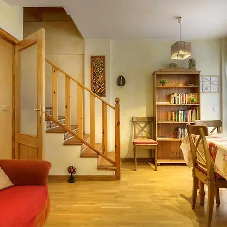 Casa Solano Vii Holiday home Escarrilla