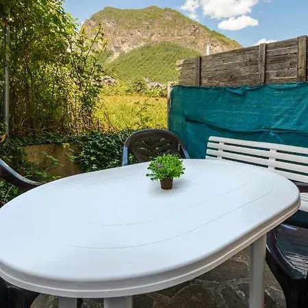 Casa Solano Vii Holiday home Escarrilla